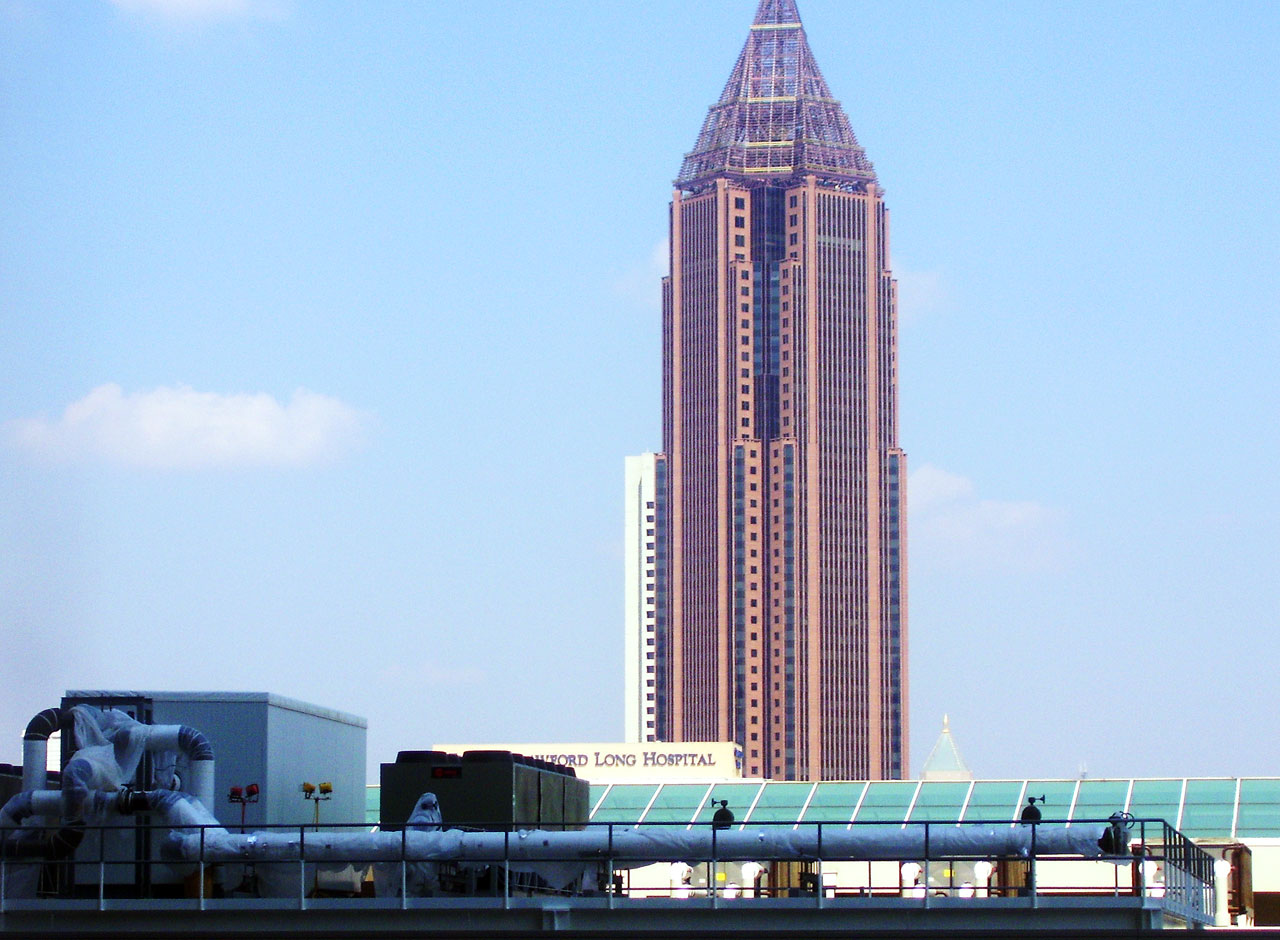 a tall building in Atlanta