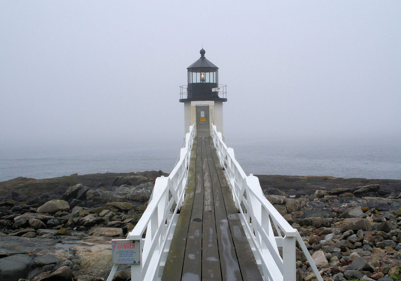 Picture taken in Maine of the front view of a lighthouse