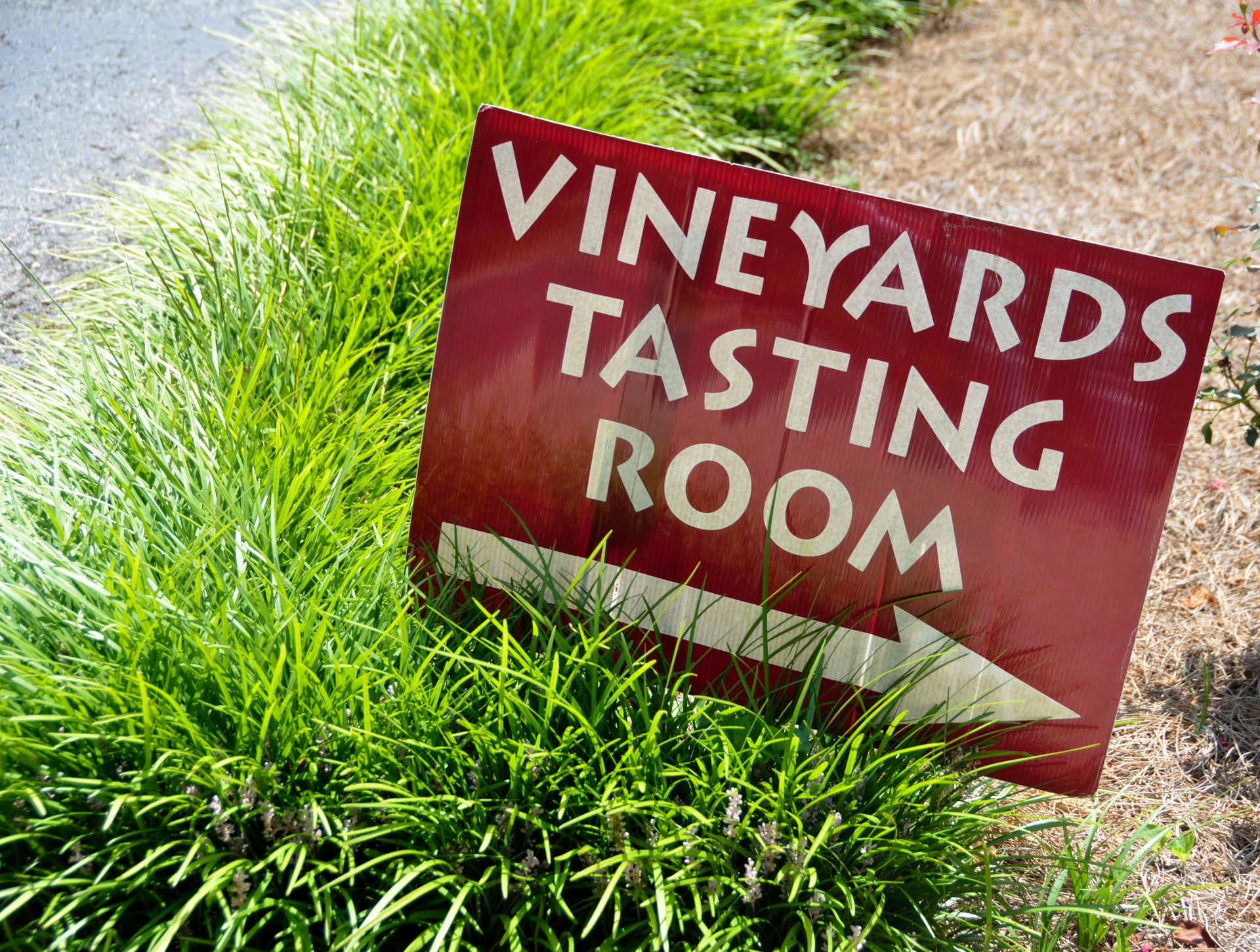 Vineyard Tasting Sign