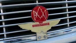 Aston Martin Owners Club Badge