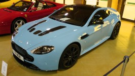Aston Martin Vantage V12S