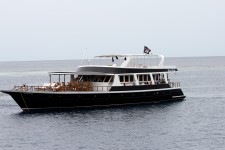 Boat Black Pearl