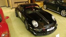 Porsche 977