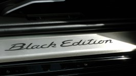 Porsche Black Edition Sills