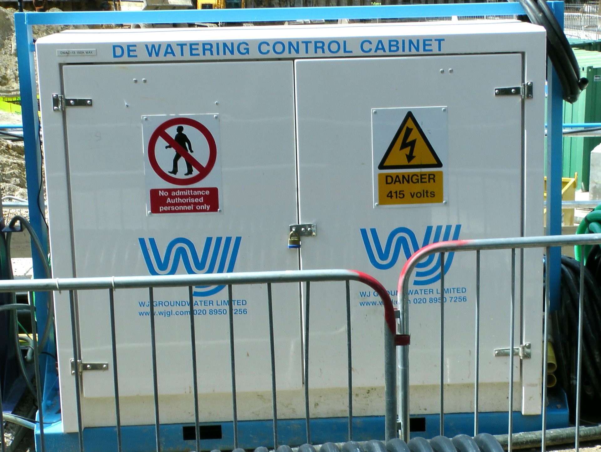 De Watering Control Cabinet