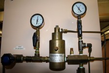 Gauges, Valves And Pipes