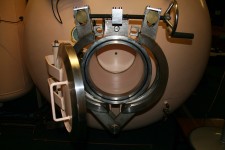 Hyperbaric Chamber Service Lock
