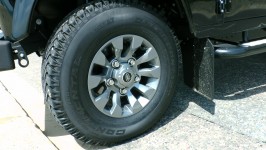 Land Rover Defender Wheel