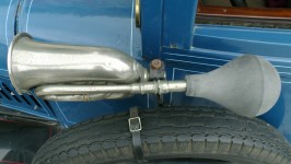 Vintage Ford Car Horn
