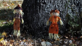 Boy Girl Small Scarecrows
