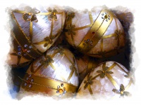 Christmas Eggs Ornaments - Gold