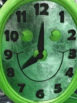 Smiling Clock Face - Green