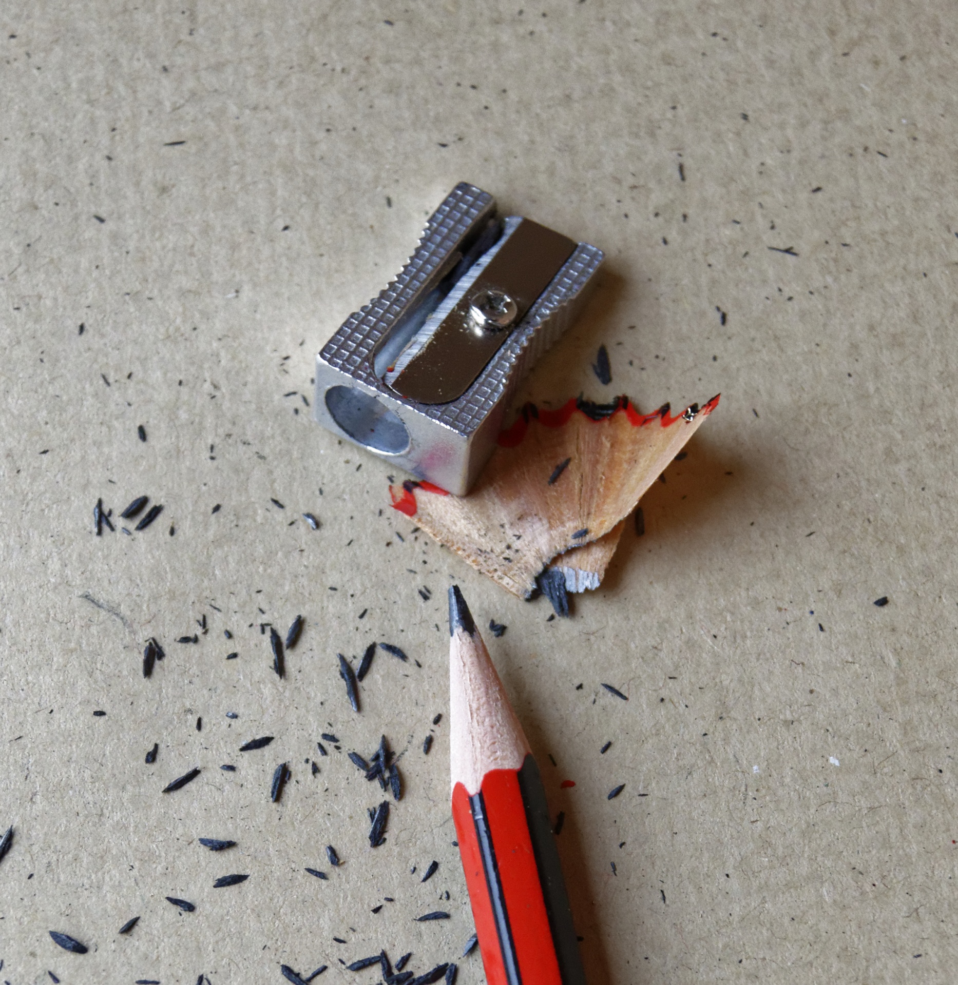 Pencil and pencil Sharpener with shavings