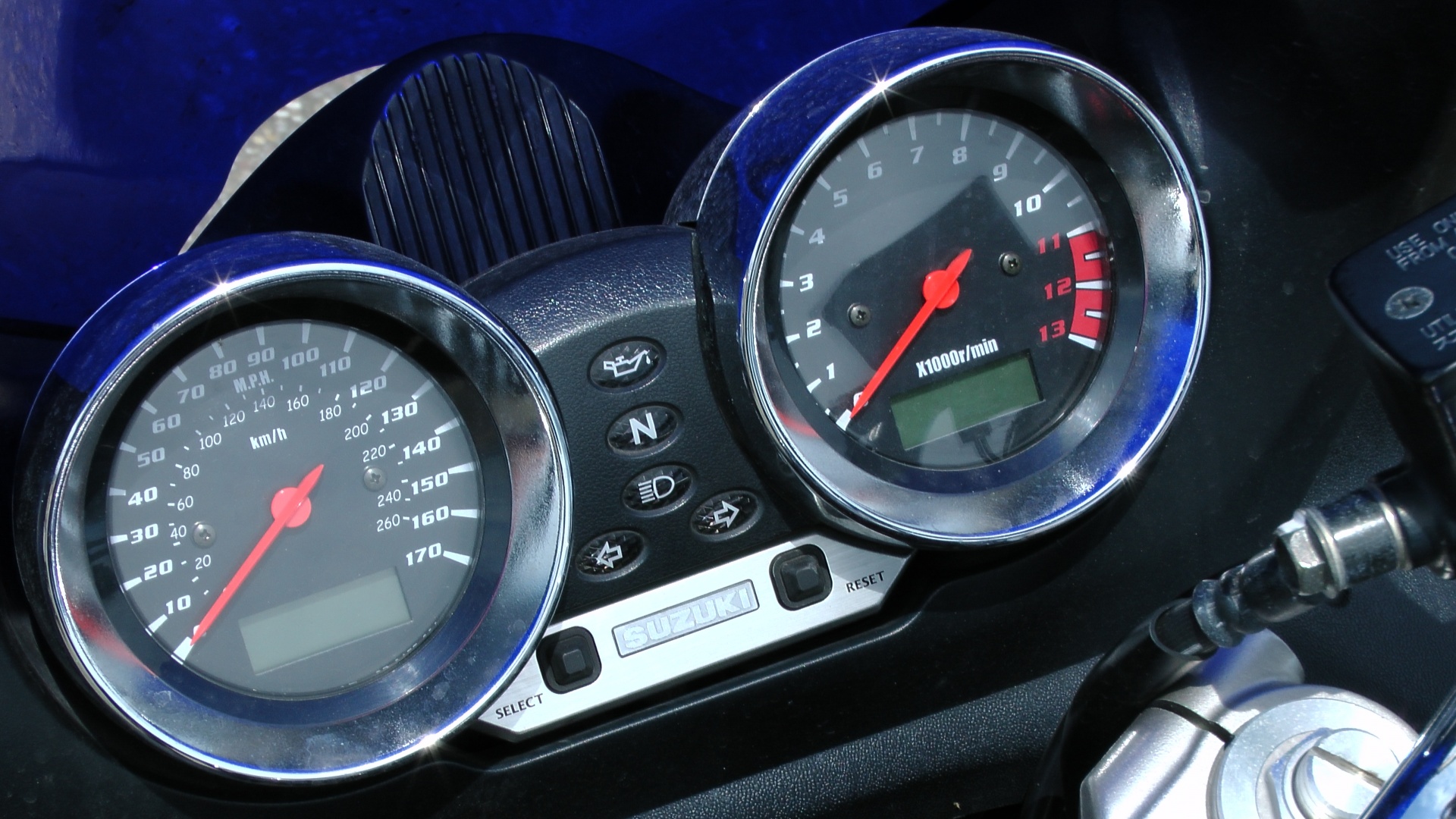 Suzuki Bandit 1200 Speedometer Free Stock Photo - Public Domain Pictures
