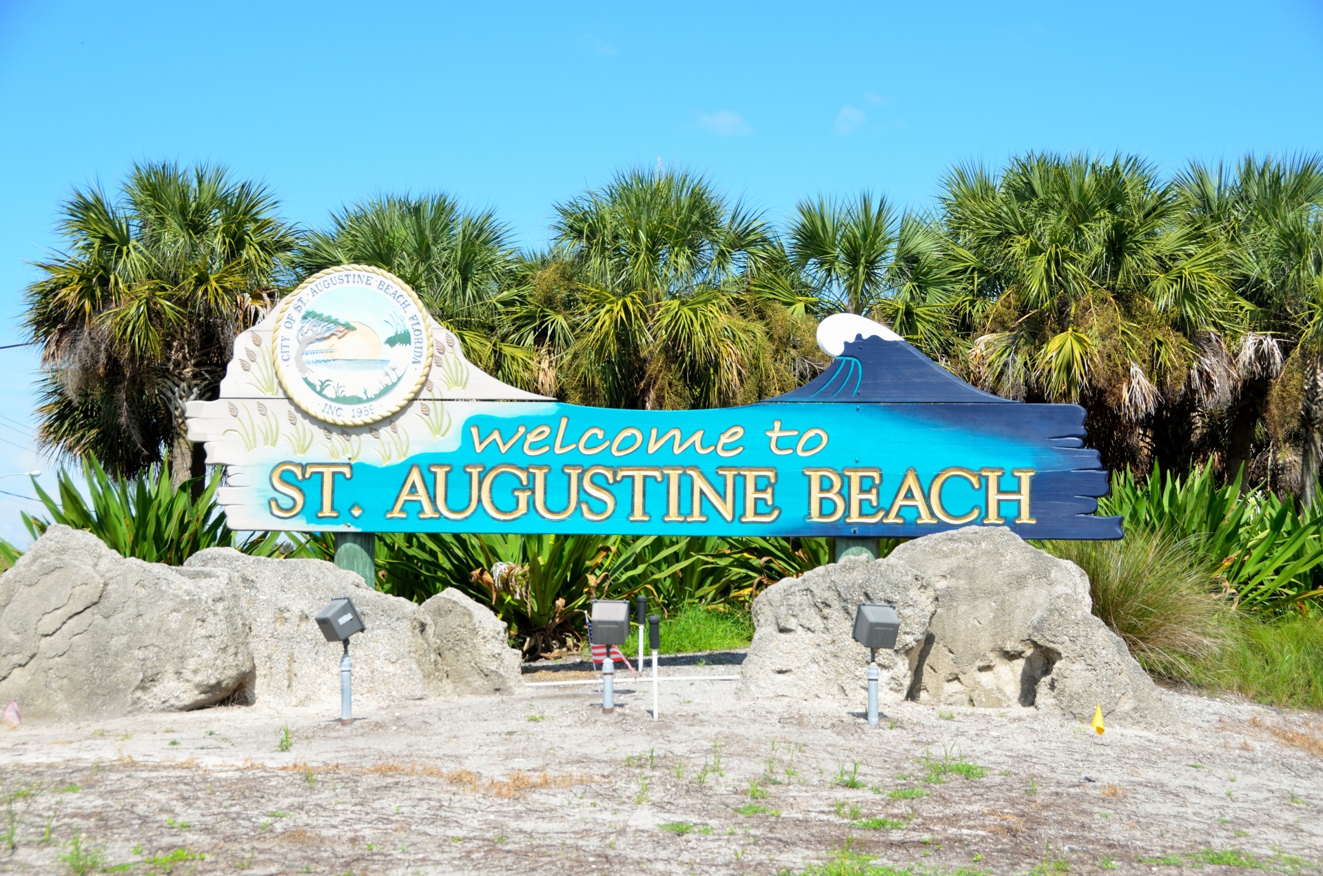 Welcome sign for St. Augustin Beach, Florida