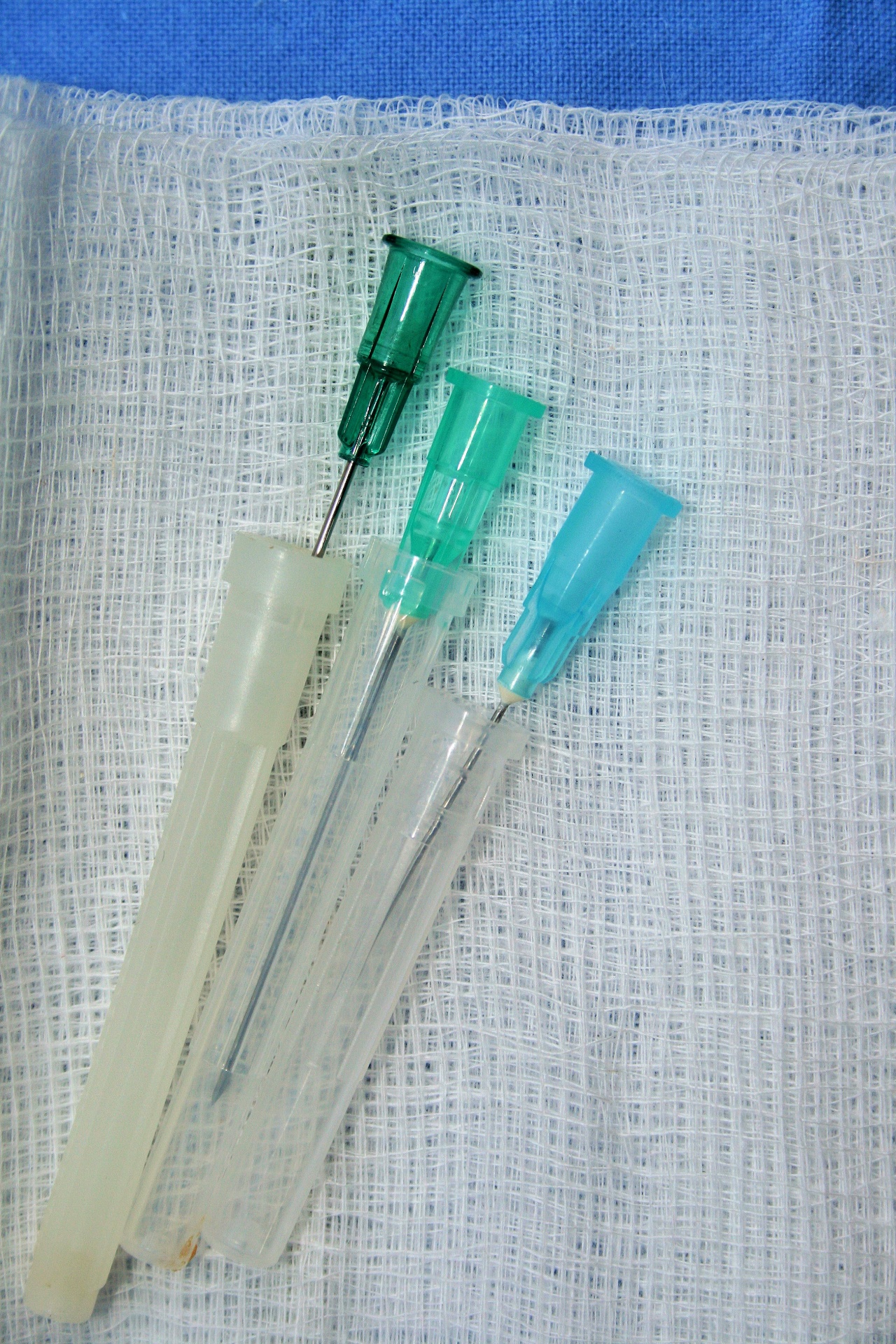 Disposable Hypodermic Needles Free Stock Photo - Public Domain Pictures