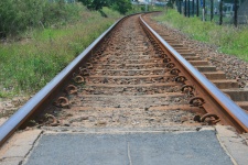 Curving Train Tracks