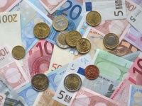 Euro Banknotes And Parts