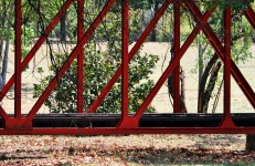 Low Slung Railway Model Bridge