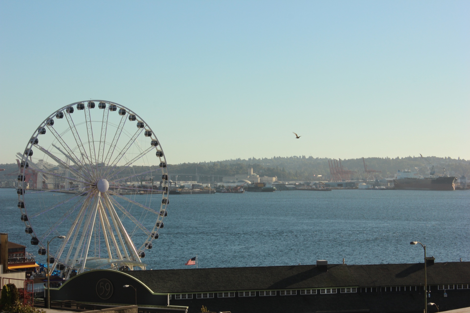 A view of the Seattle Ferris Wheel on the waterfront