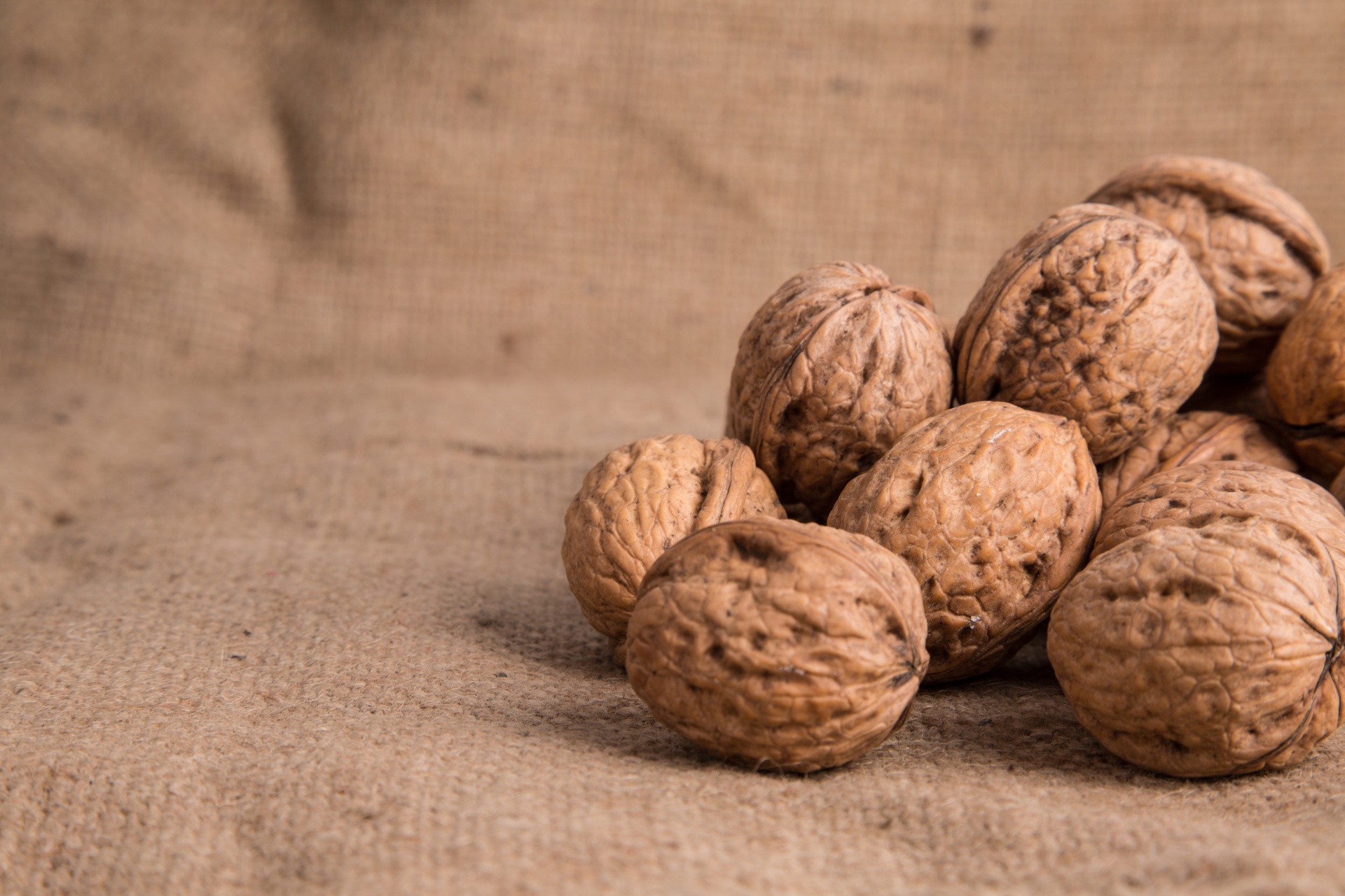 Walnuts - Health Nutrition