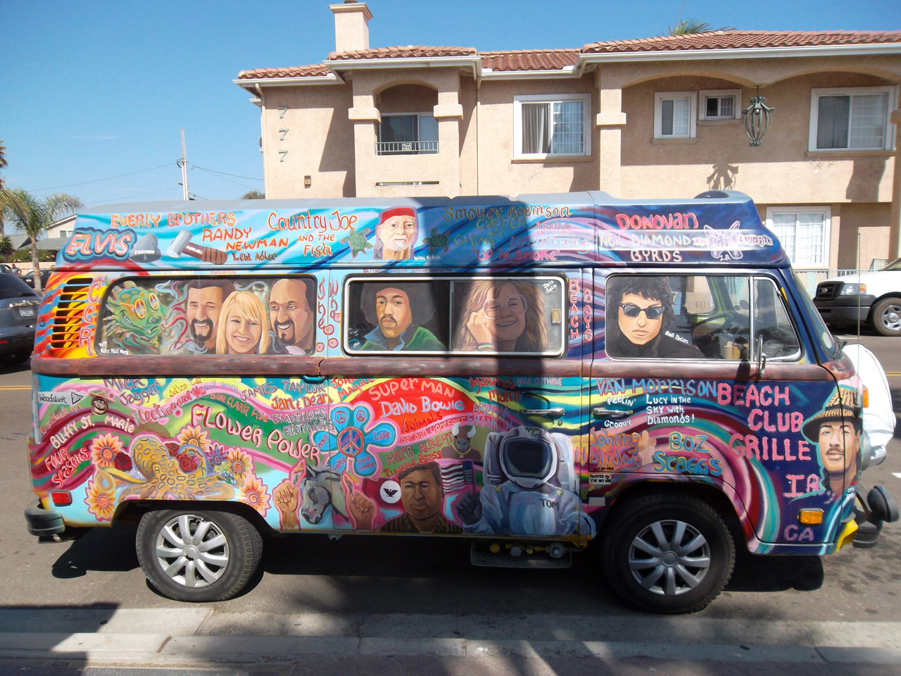 Hippy Bus