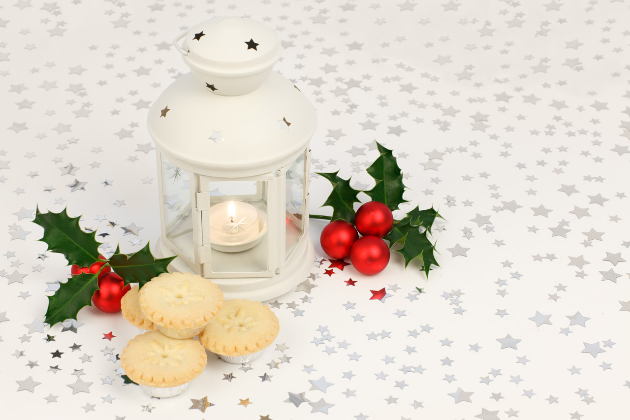 Lantern With Holly And Mince Pies