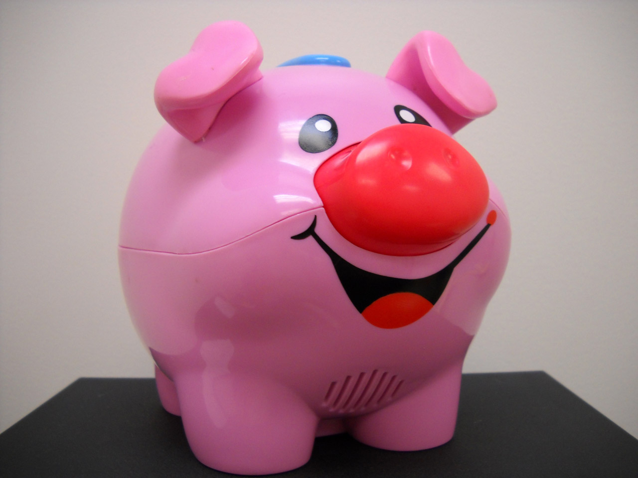 Smiling pink pig toy