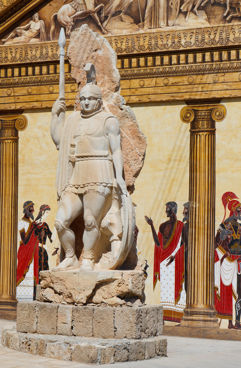 roman soldier statue with roman background