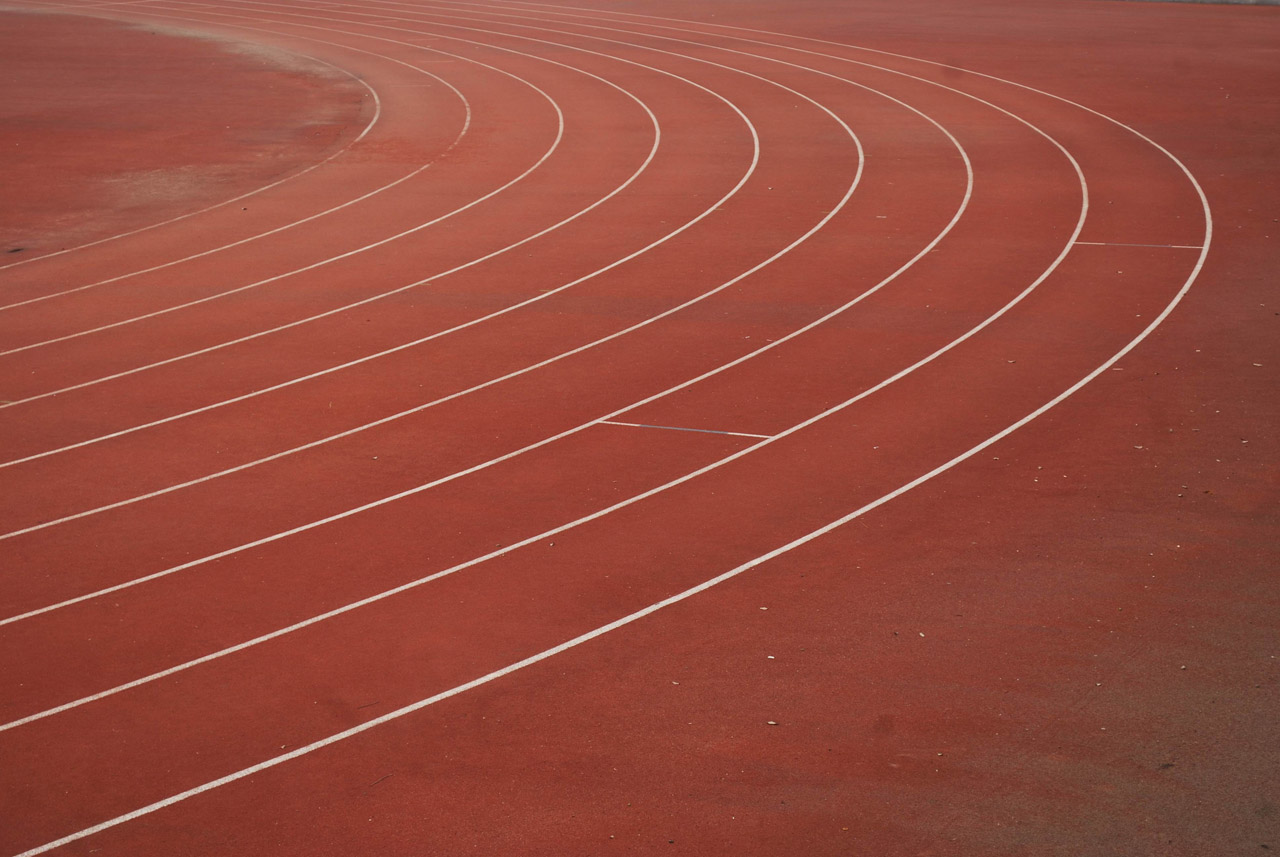 track and field running lanes