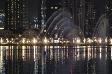 Dubai Dancing Fountain
