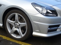 Mercedes SLK 200 Headlamps Wheel