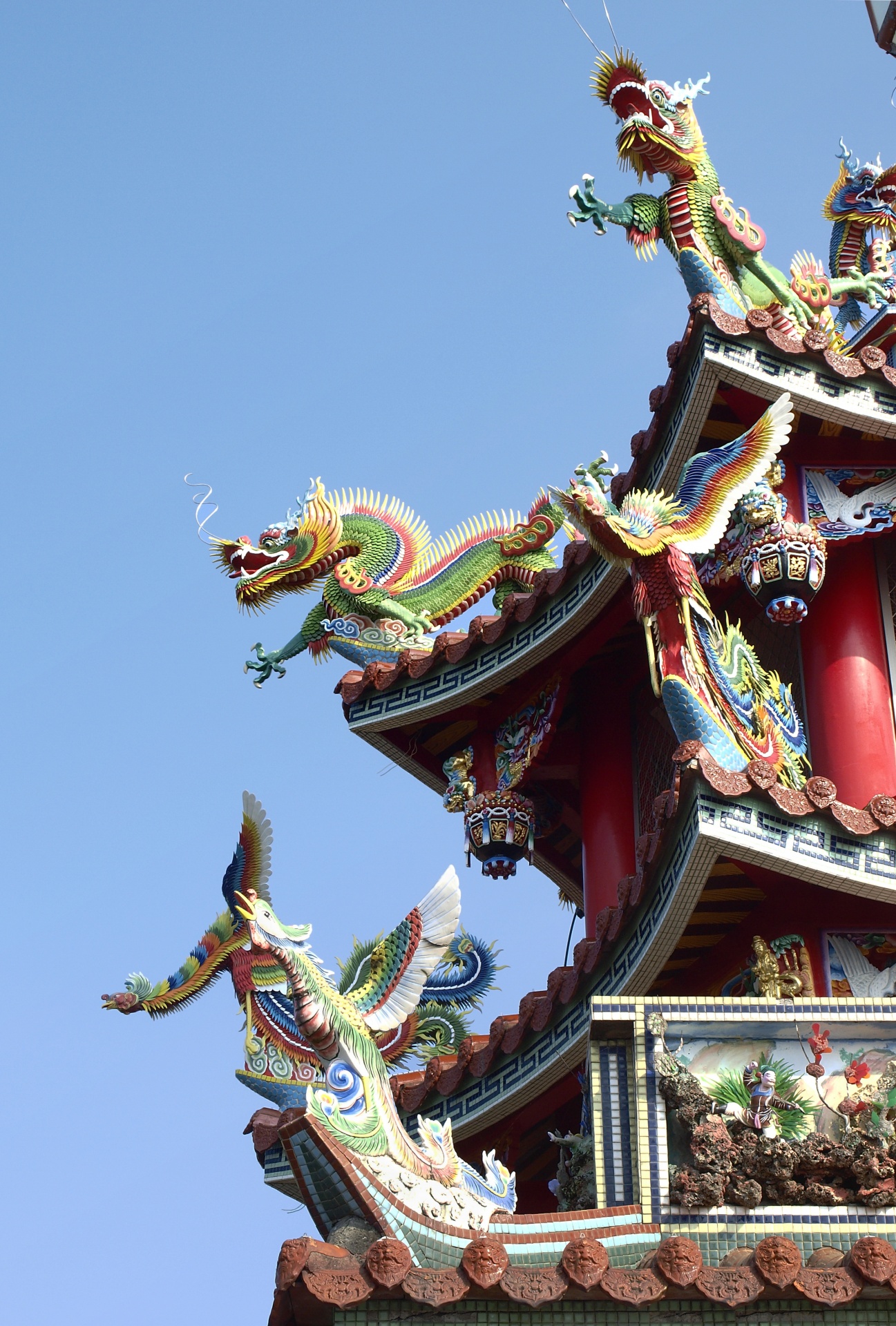 Taoist Temple Dragon And Phoenix