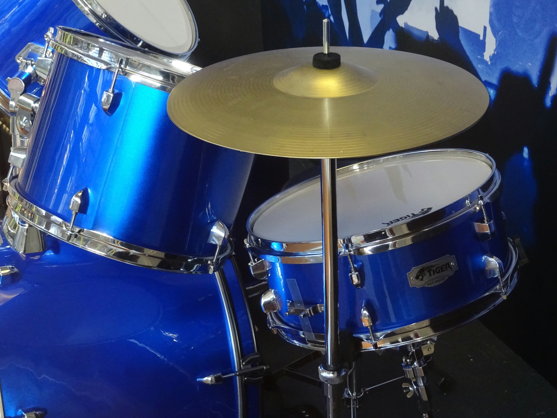 Drum Kit And Hi Hat