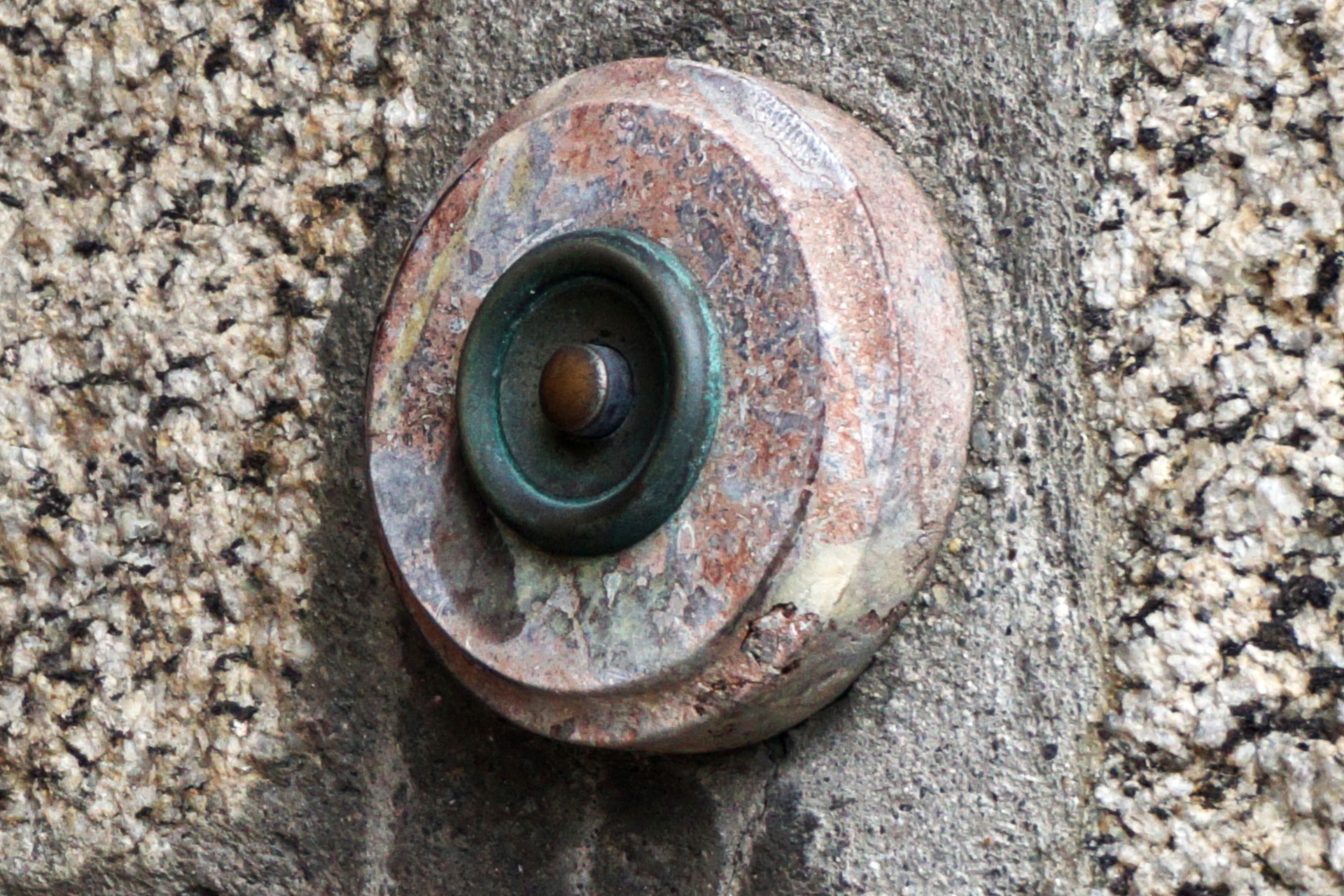Door entry doorbell