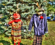 Stylish Scarecrow Couple
