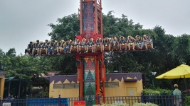 Thrilling Amusement Drop Tower Ride