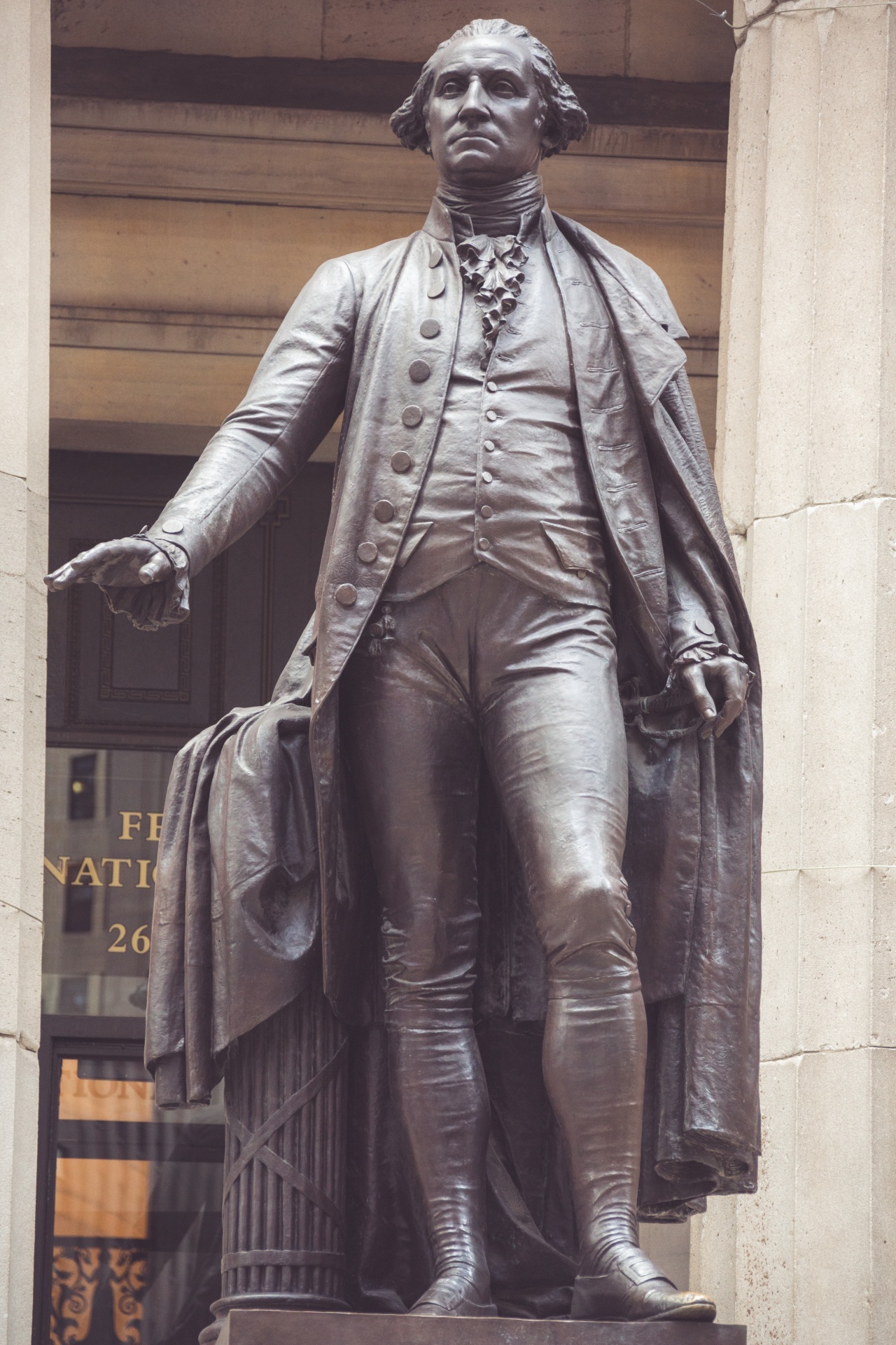 George Washington statue on Wall Street