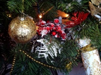 Christmas Tree Holly