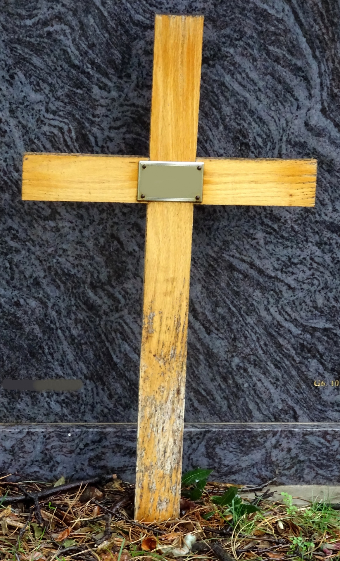 Simple Wooden Cross With Nameplate