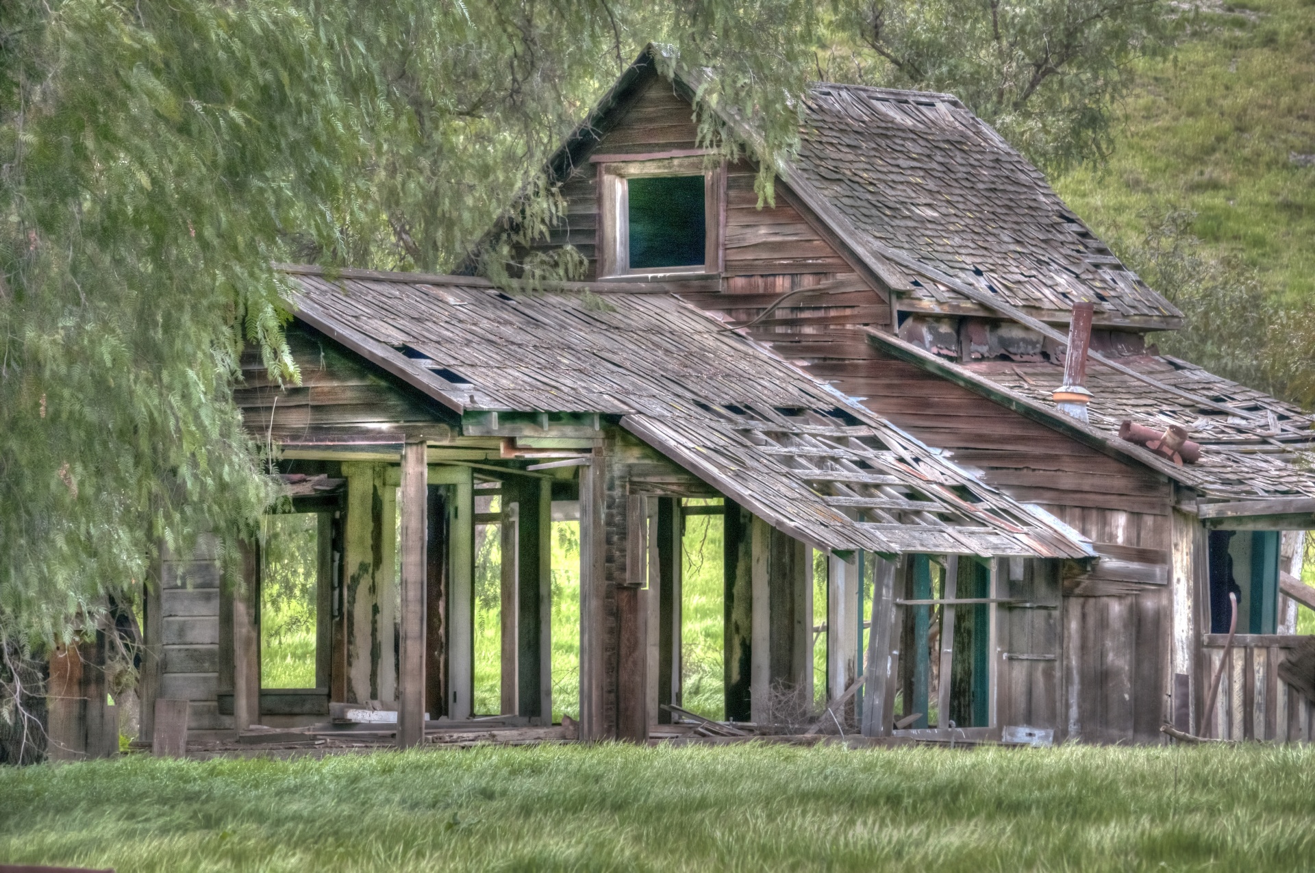 abandoned shack in the country