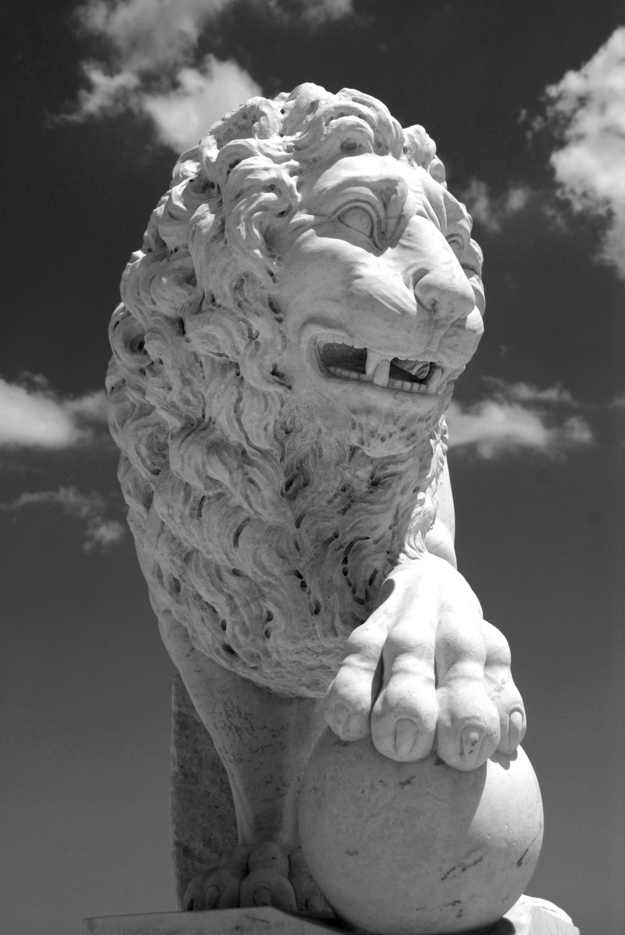 Lion Sculpture