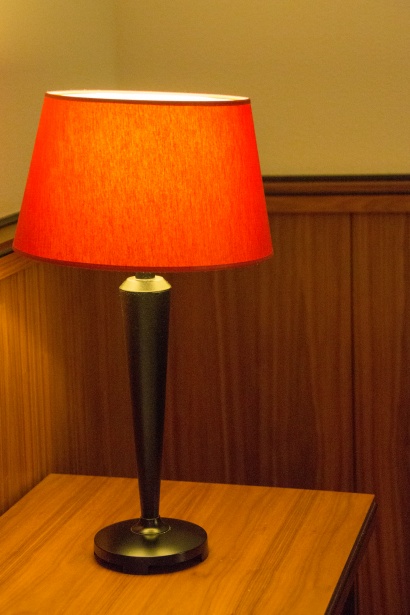 Rode tafellamp Gratis Stock Foto - Public Domain Pictures