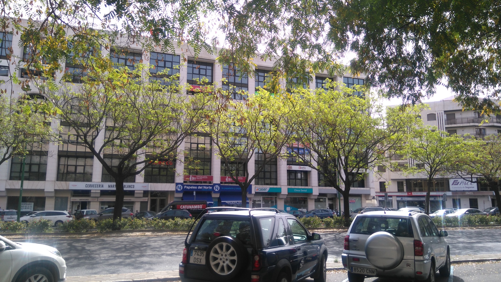Office block located in the Avda de San Francisco Javier. Seville. Spain