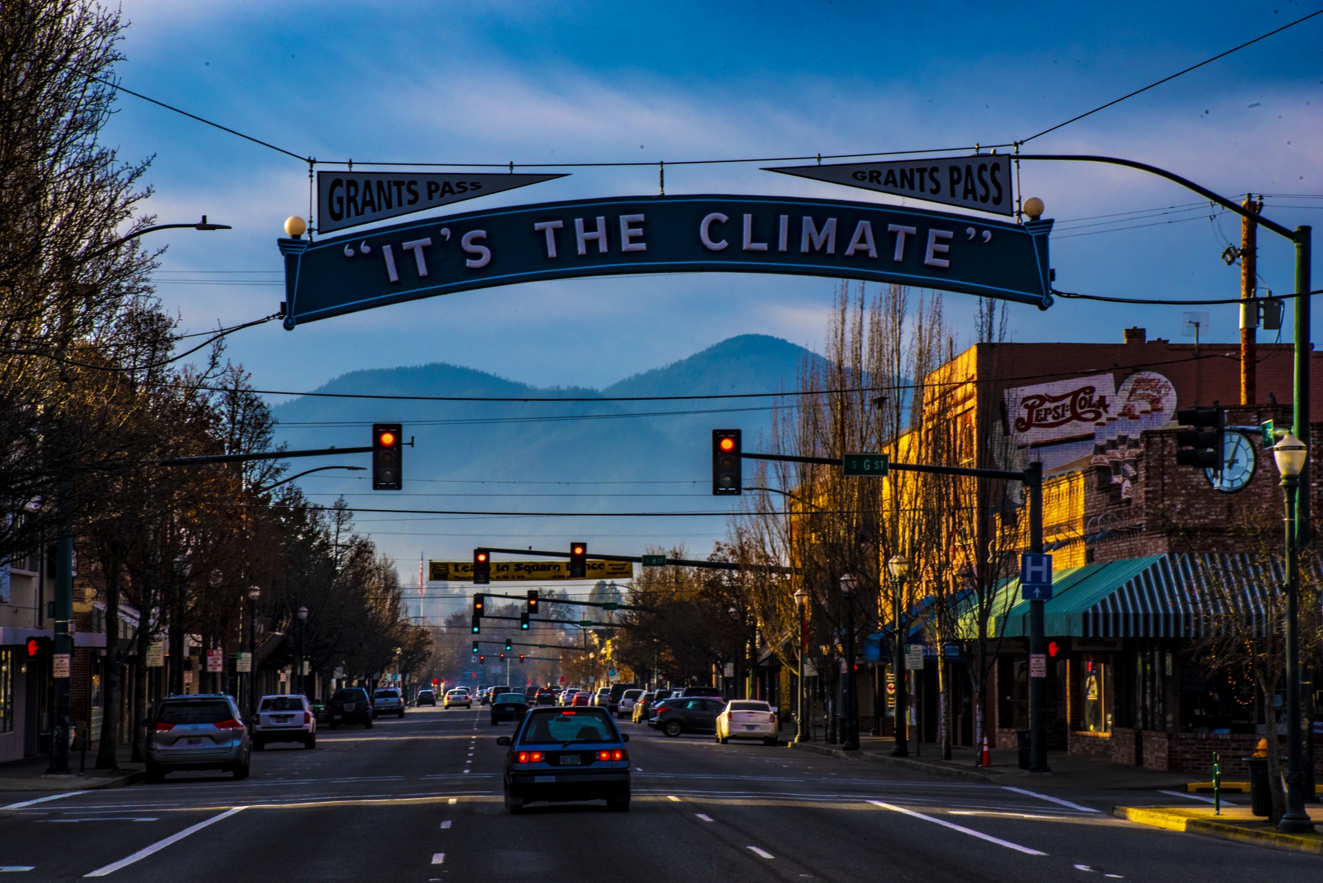 Grants Pass Town Sign