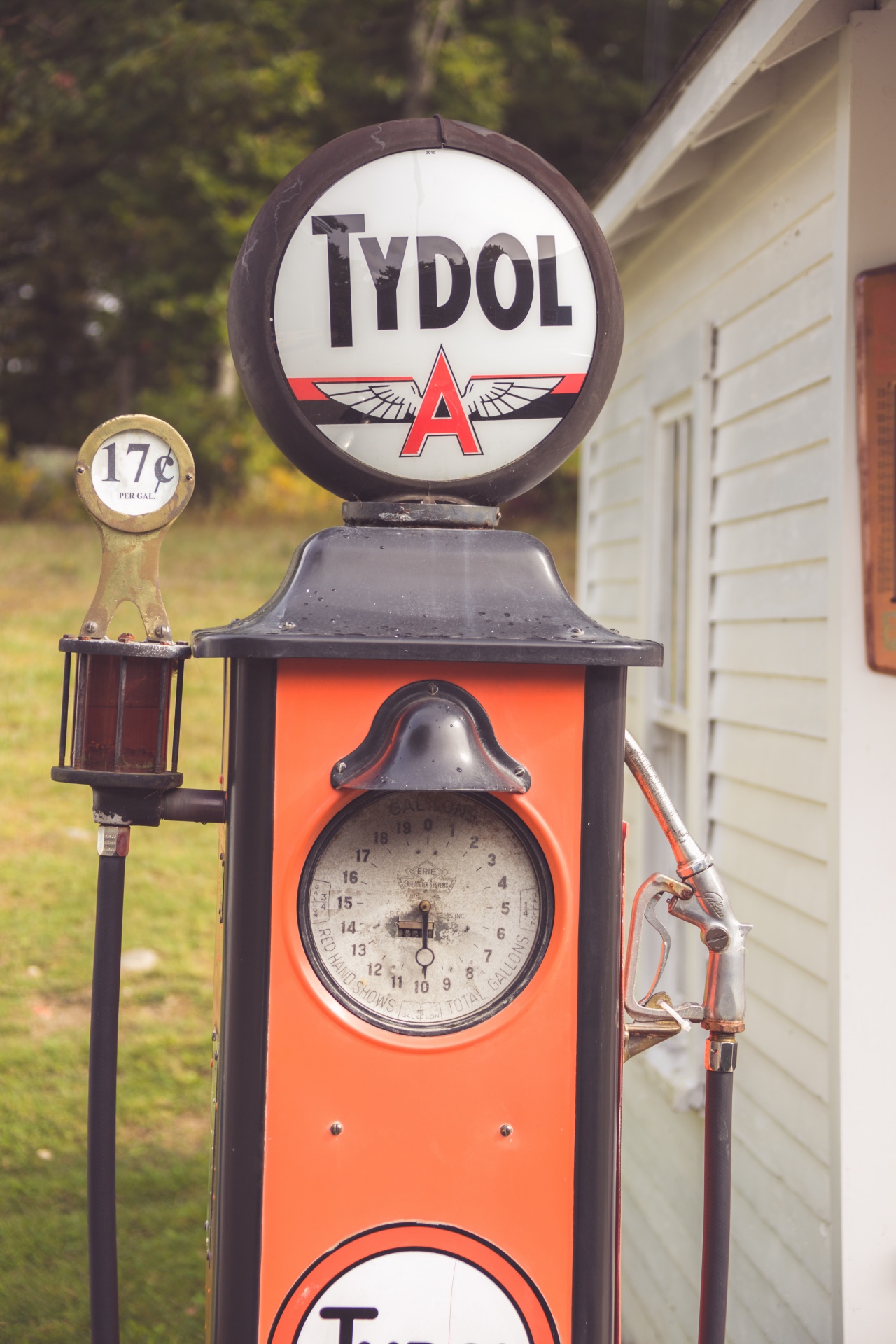 Old retro gas pump
