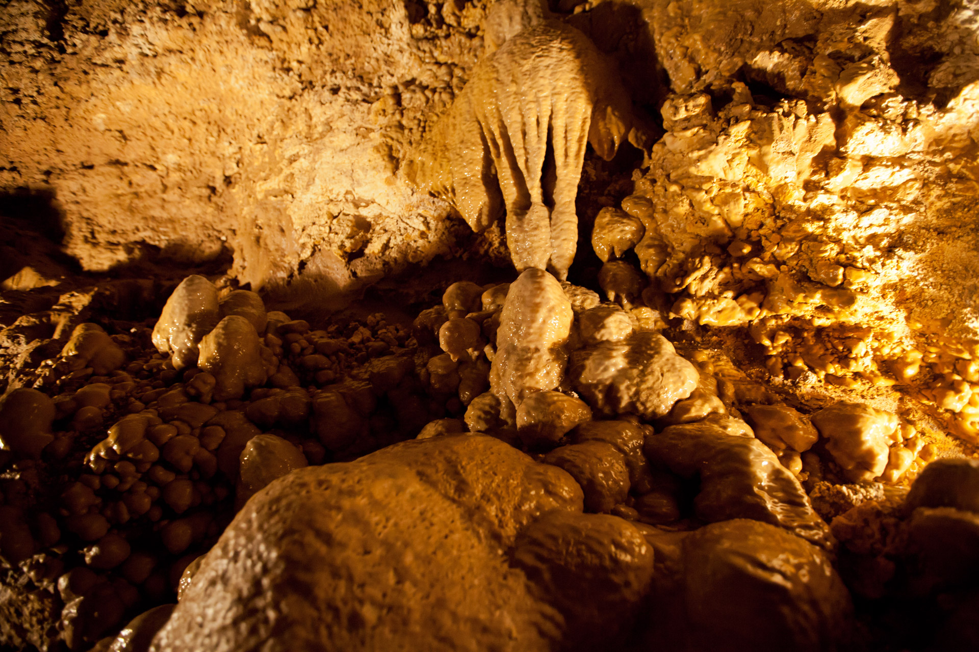 rock formations in the cave