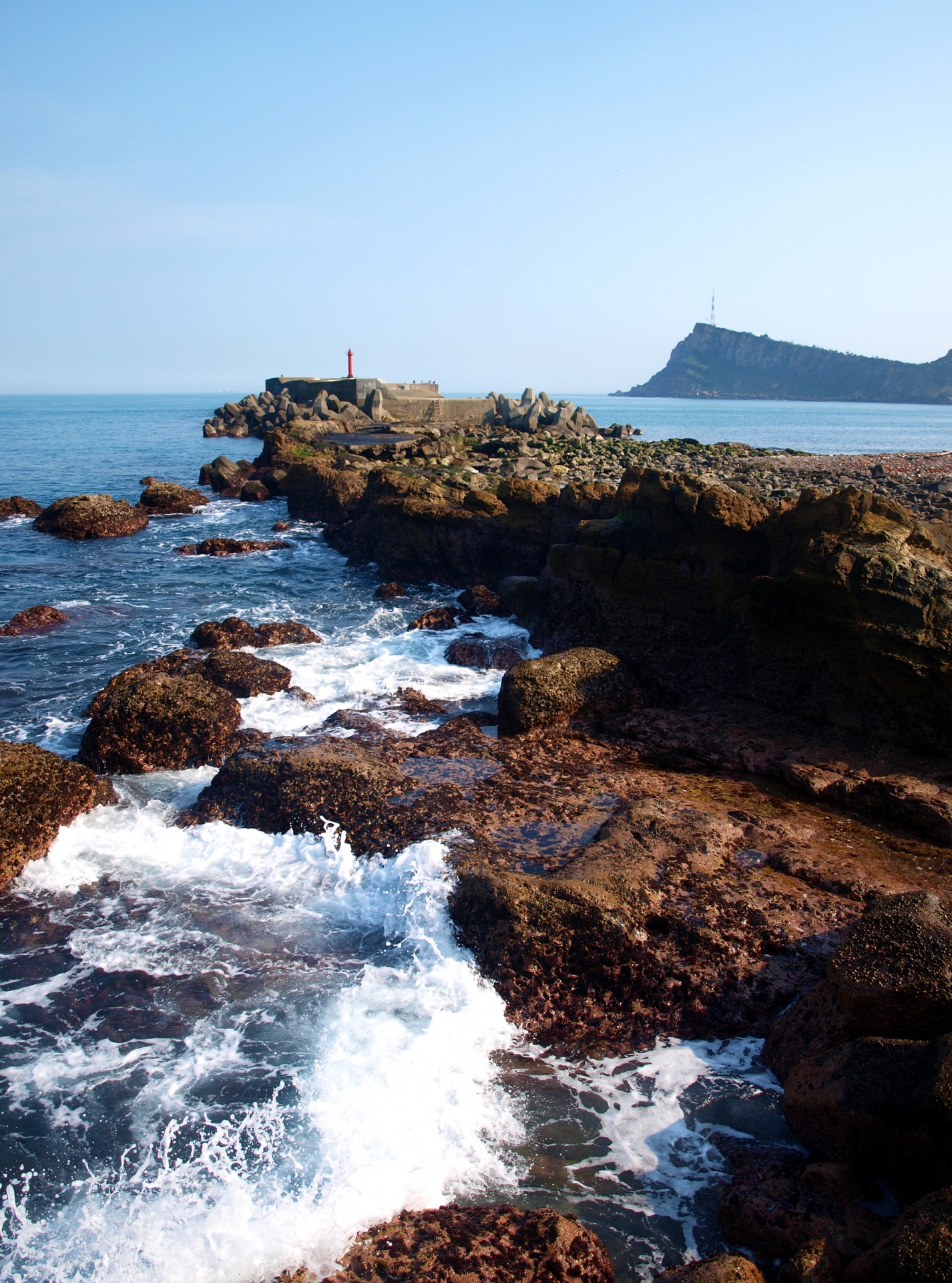 Rocky promontories, jutting out into the sea, Jinshan district, New Taipei, Taiwan