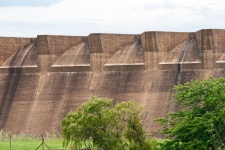 Midmar Dam Wall With Trees