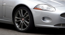 Jaguar Car Wheel And Tail Lights